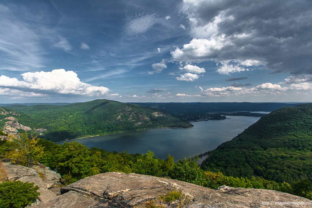 white trail lookout